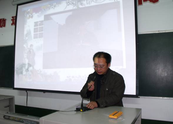 系学工办龙开红科长致辞